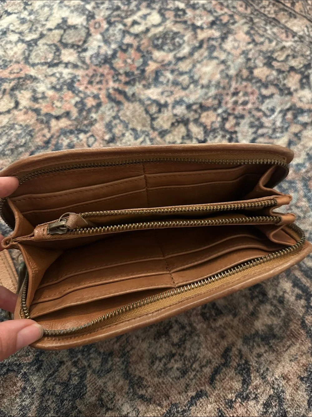 Viola Castellani classic tan